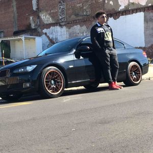 Meet your Posher, Cameron